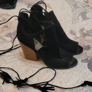 Qupid Black Open-Toe Lace-Up Block Heel Sandals